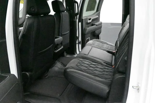 Used 2023 Chevrolet Silverado 1500 - photo 21