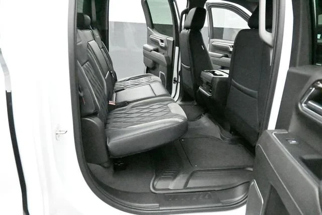 Used 2023 Chevrolet Silverado 1500 - photo 24