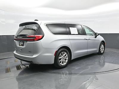 2024 Chrysler Pacifica FWD Minivan for sale #P8359 - photo 2