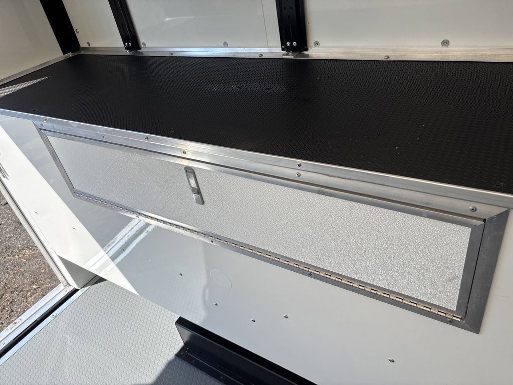 New 2026 Ford E-350 - photo 20