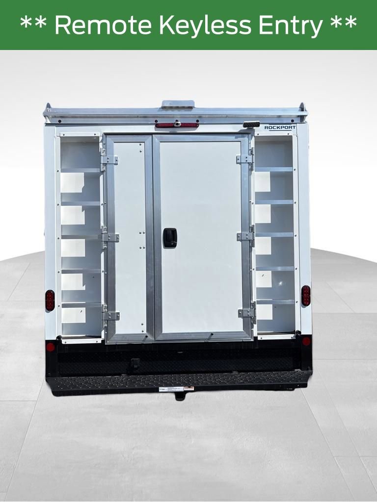 New 2026 Ford E-350 - photo 6