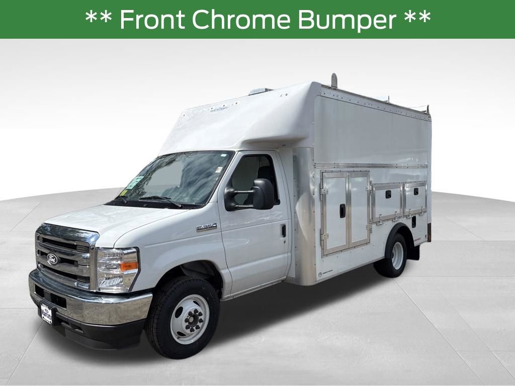 New 2026 Ford E-350 - photo 10