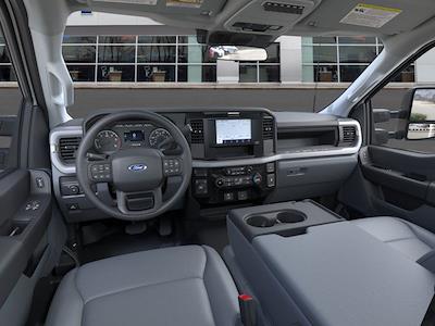 New 2026 Ford F-550 - photo 1