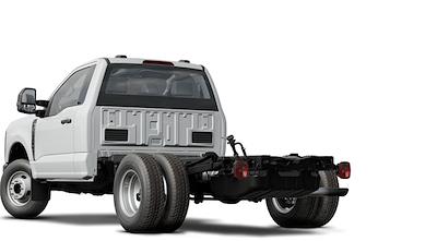 2025 Ford F-350 Regular Cab DRW 4x2 Cab Chassis for sale #251474 - photo 2