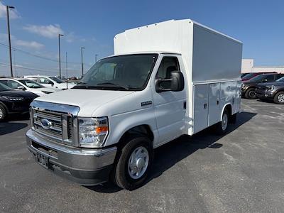 New 2025 Ford E-350 - photo 1