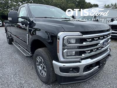 New 2026 Ford F-350 Lariat Crew Cab 4x4 SRW Pickup for sale #26013 - photo 1