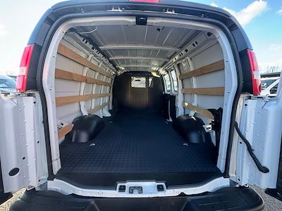 Used 2024 Chevrolet Express 2500 - photo 1