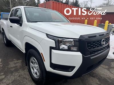 Used 2025 Nissan Frontier - photo 1