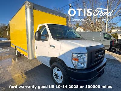 Used 2022 Ford E-350 - photo 1