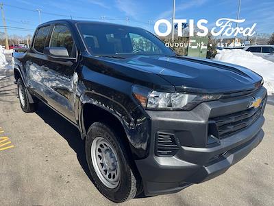 Used 2024 Chevrolet Colorado - photo 1