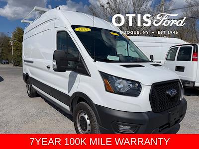 Used 2023 Ford Transit 250 - photo 1