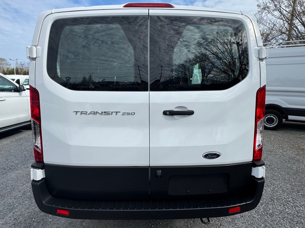 Used 2024 Ford Transit 250 - photo 7