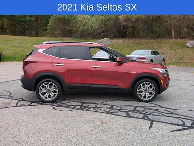 Used 2021 Kia Seltos SX for sale #00059759 - photo 2