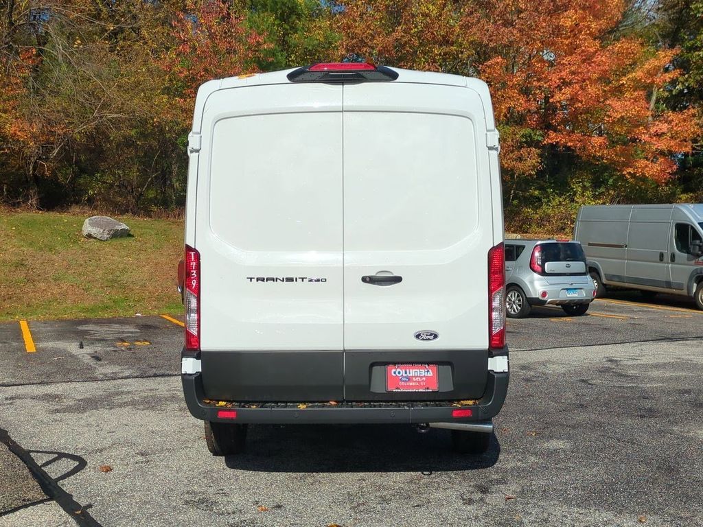 New 2026 Ford Transit 250 - photo 7