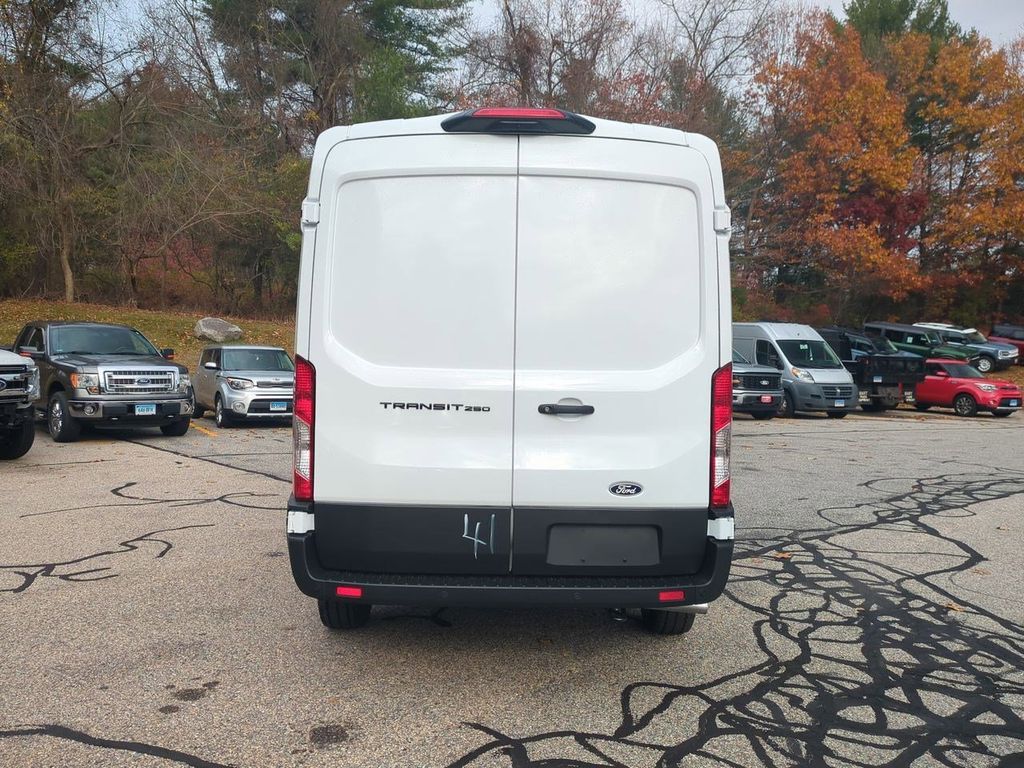 New 2026 Ford Transit 250 - photo 7