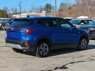 Used 2024 Kia Seltos - photo 1