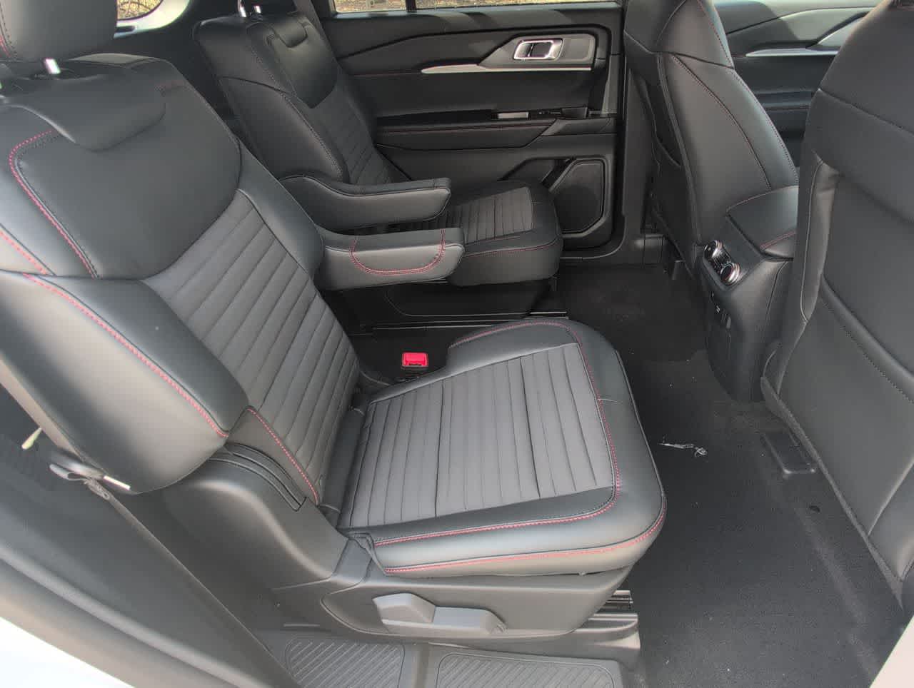 New 2026 Ford Explorer - photo 31