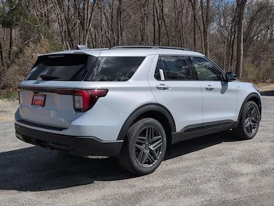 New 2026 Ford Explorer - photo 2