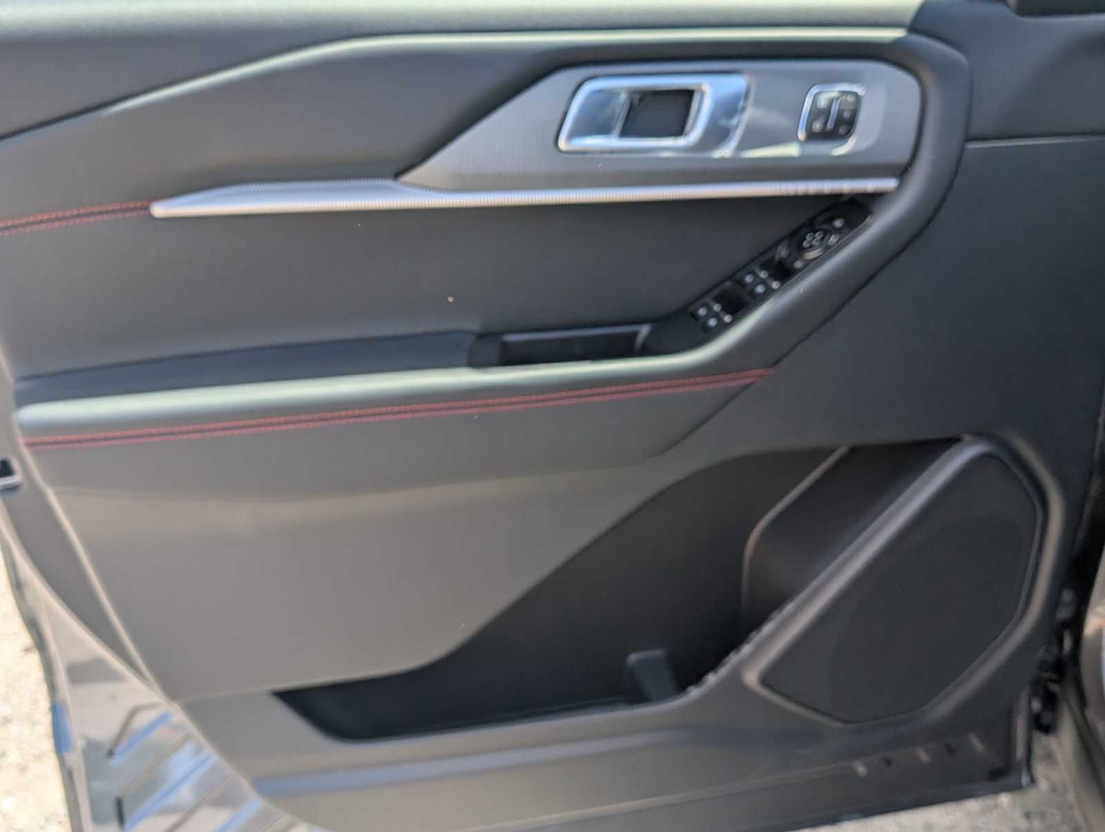 New 2026 Ford Explorer - photo 10