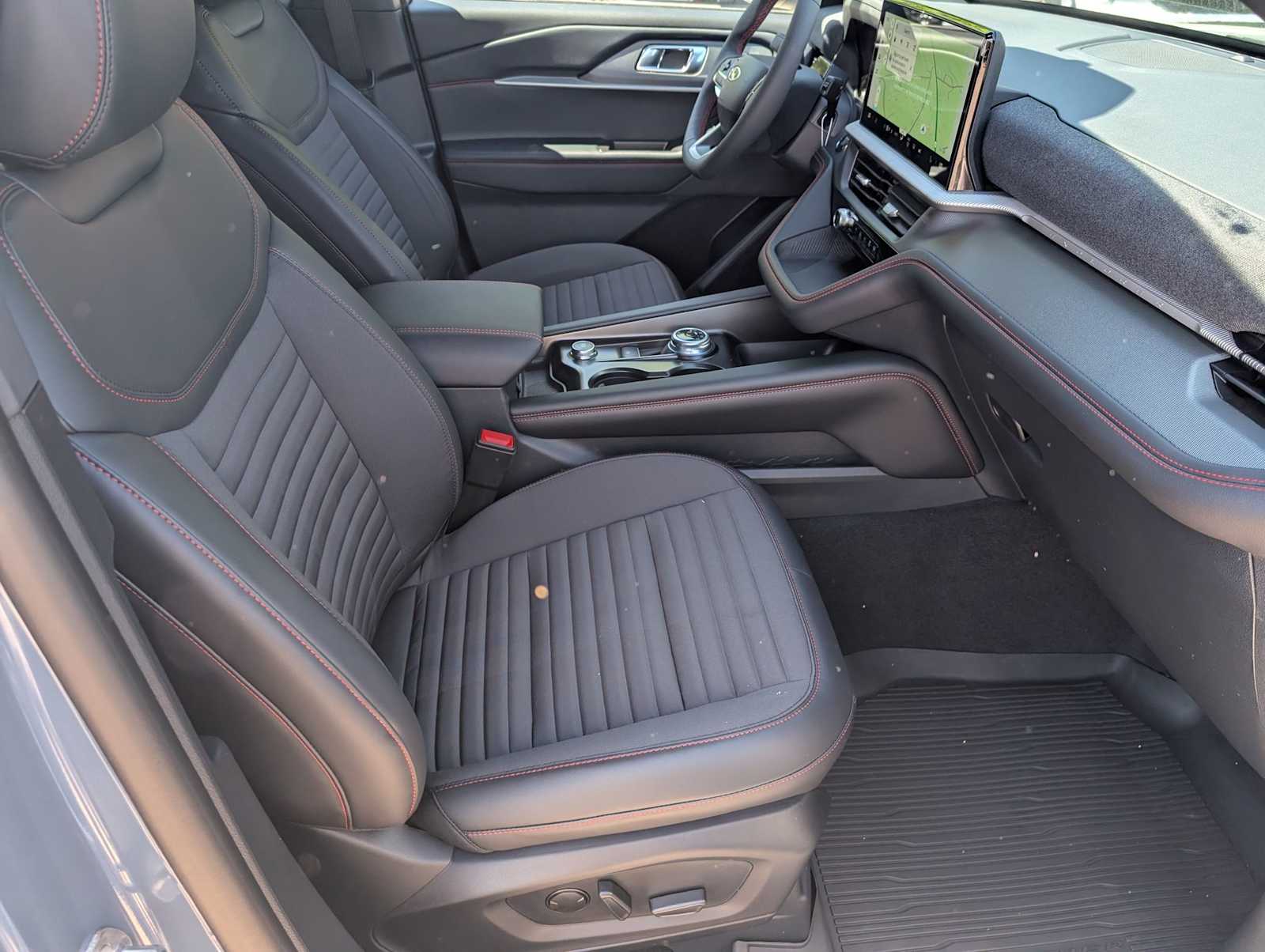 New 2026 Ford Explorer - photo 30