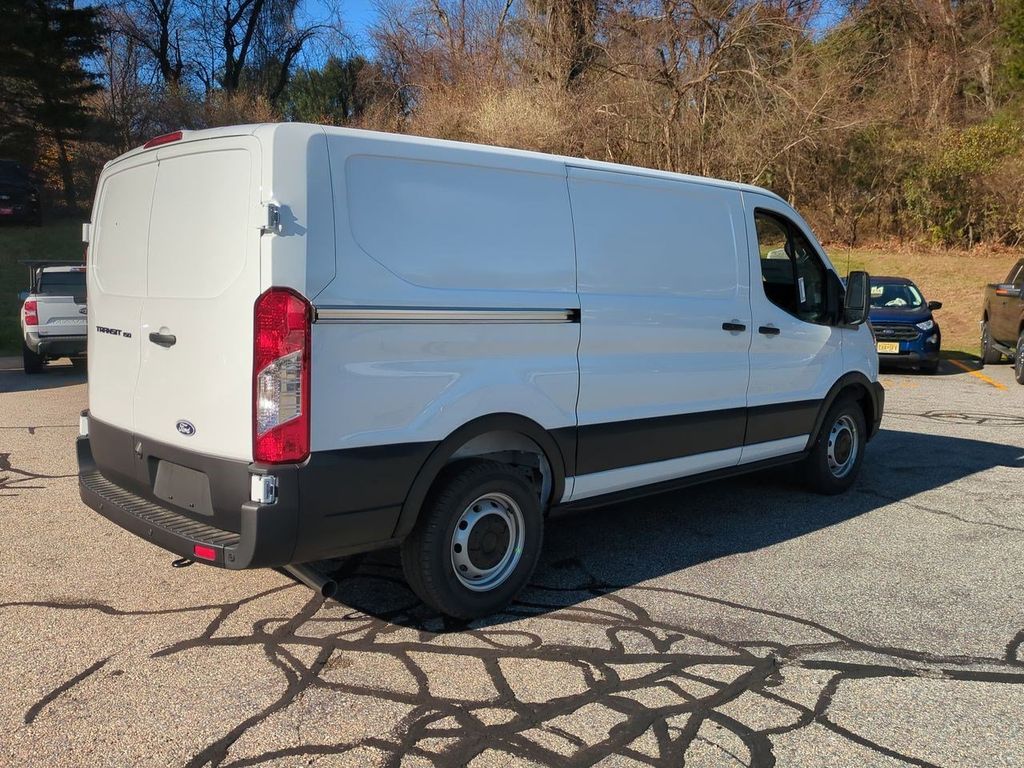 New 2026 Ford Transit 150 - photo 5