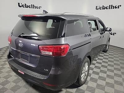 2017 Kia Sedona FWD Minivan for sale #722281B - photo 2