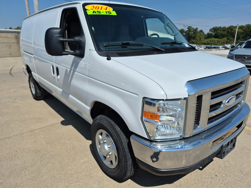 Used 2014 Ford E-350 - photo 1