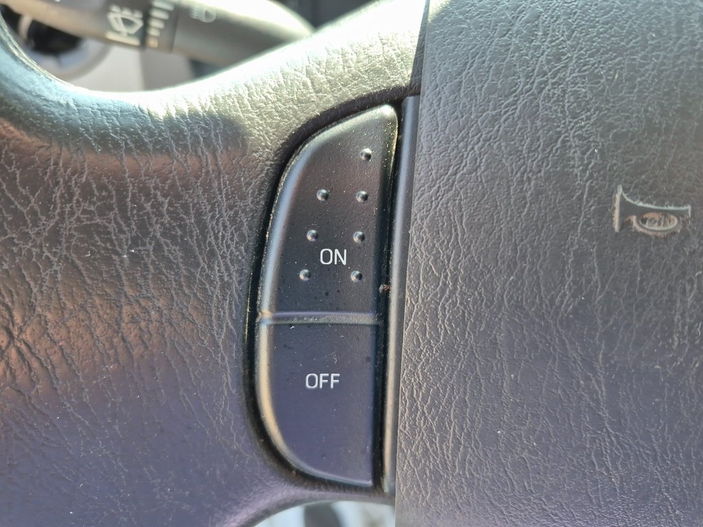 Used 2014 Ford E-350 - photo 20