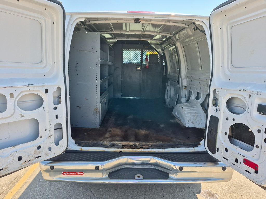 Used 2014 Ford E-350 - photo 10