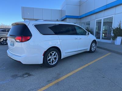 Used 2018 Chrysler Pacifica Touring L Minivan for sale #722426A - photo 1