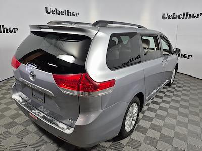 2013 Toyota Sienna FWD Minivan for sale #722633 - photo 2