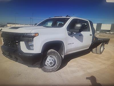 Used 2022 Chevrolet Silverado 3500 Crew Cab Flatbed Truck for sale #722714 - photo 1