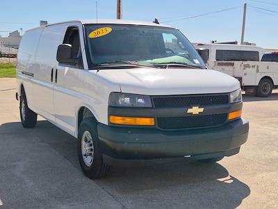 Used 2023 Chevrolet Express 2500 - photo 1