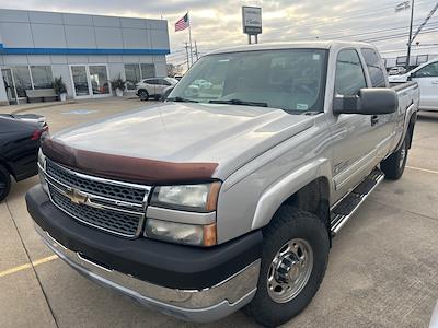 2005 Chevrolet Silverado 2500 Extended Cab 4WD Pickup for sale #F24520B - photo 1