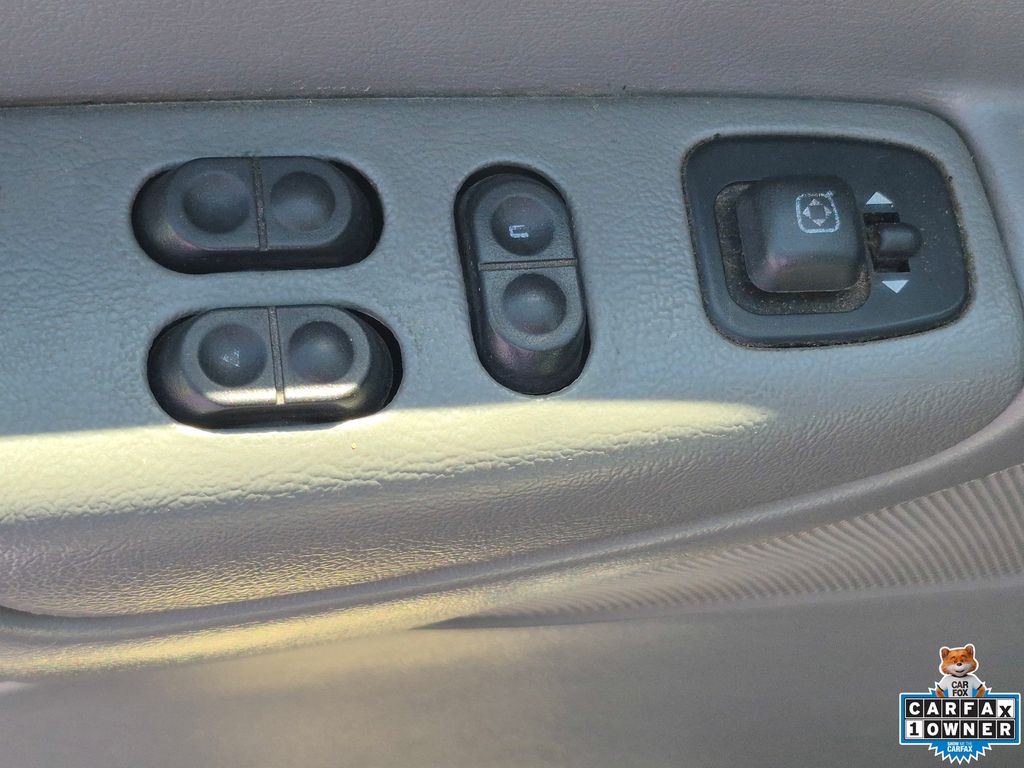 Used 2006 Ford E-150 - photo 14