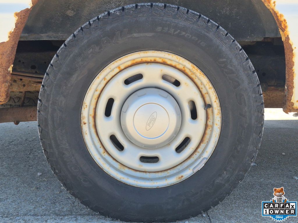 Used 2006 Ford E-150 - photo 20