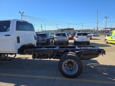 New 2024 Chevrolet Silverado 5500 Work Truck Crew Cab 4x4 Cab Chassis for sale #ZT21989 - photo 2
