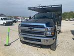 2019 Chevrolet Silverado 6500 Crew Cab DRW 4WD Flatbed Truck for sale #ZT22337A - photo 1