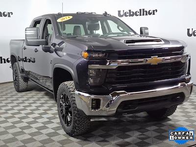 Used 2024 Chevrolet Silverado 2500 - photo 1
