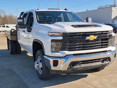 New 2025 Chevrolet Silverado 3500 Crew Cab Flatbed Truck for sale #ZT24193 - photo 1
