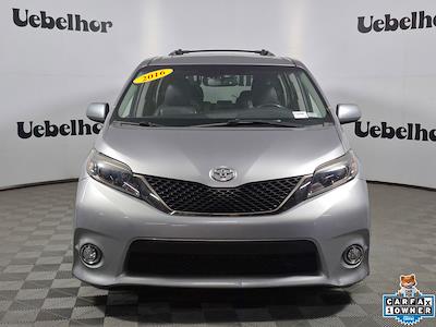 Used 2016 Toyota Sienna - photo 1