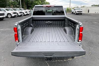 2025 Chevrolet Silverado 2500 Crew Cab 4WD Pickup for sale #104639 - photo 2