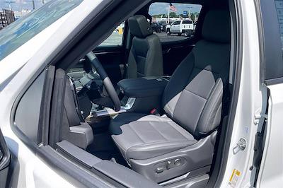 2025 Chevrolet Silverado 1500 Crew Cab 4x4 Pickup for sale #104832 - photo 2