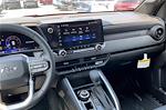 2025 Chevrolet Colorado Crew Cab 4WD Pickup for sale #105025 - photo 9