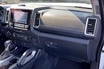 Used 2022 Nissan Frontier SV Crew Cab 4x4 Pickup for sale #105078A - photo 17