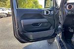 2021 Jeep Gladiator Crew Cab 4x4 Pickup for sale #105426A - photo 25