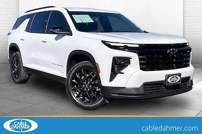 Used 2024 Chevrolet Traverse - photo 1