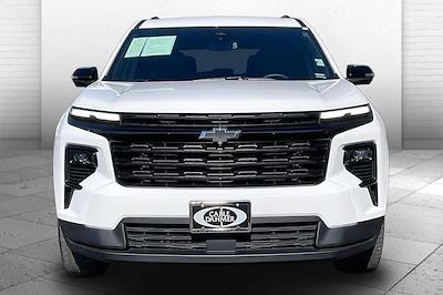 Used 2024 Chevrolet Traverse - photo 1