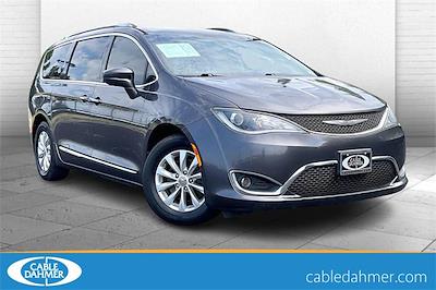 2018 Chrysler Pacifica FWD Minivan for sale #P17075 - photo 1