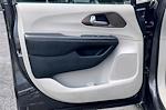 2018 Chrysler Pacifica FWD Minivan for sale #P17075 - photo 25